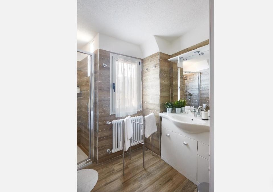 Apartamento Beautiful Bohemian In Center Conditioned Air